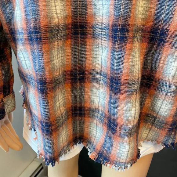 Democracy Plaid Button Up Casual Shirt Shacket Women Size S-L Pockets - Picture 7 of 8